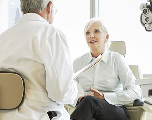 doctor interviewing patient for glaucoma